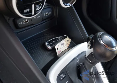 2022 Hyundai Venue Limited из США, поврежденный, VIN KMHRC8A38NU150486